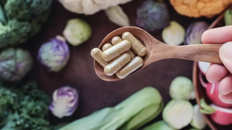 vegano precisa de suplementação